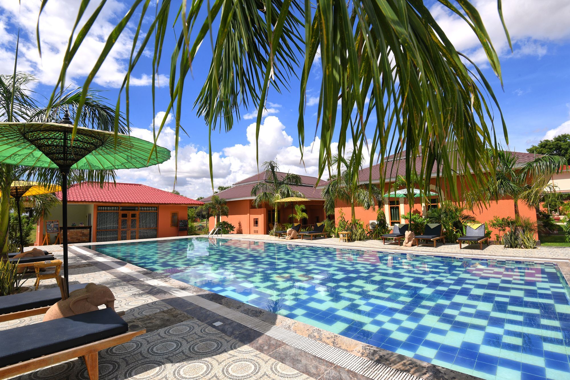 Bagan Emerald Hotel Nyaung-U Экстерьер фото